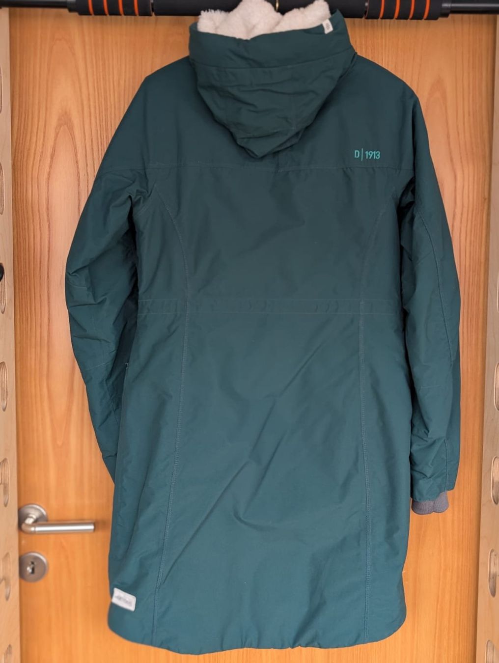 Didriksons Mäntel: Didriksons Parka petrol – Gebraucht aus Zürich von Belvo 1