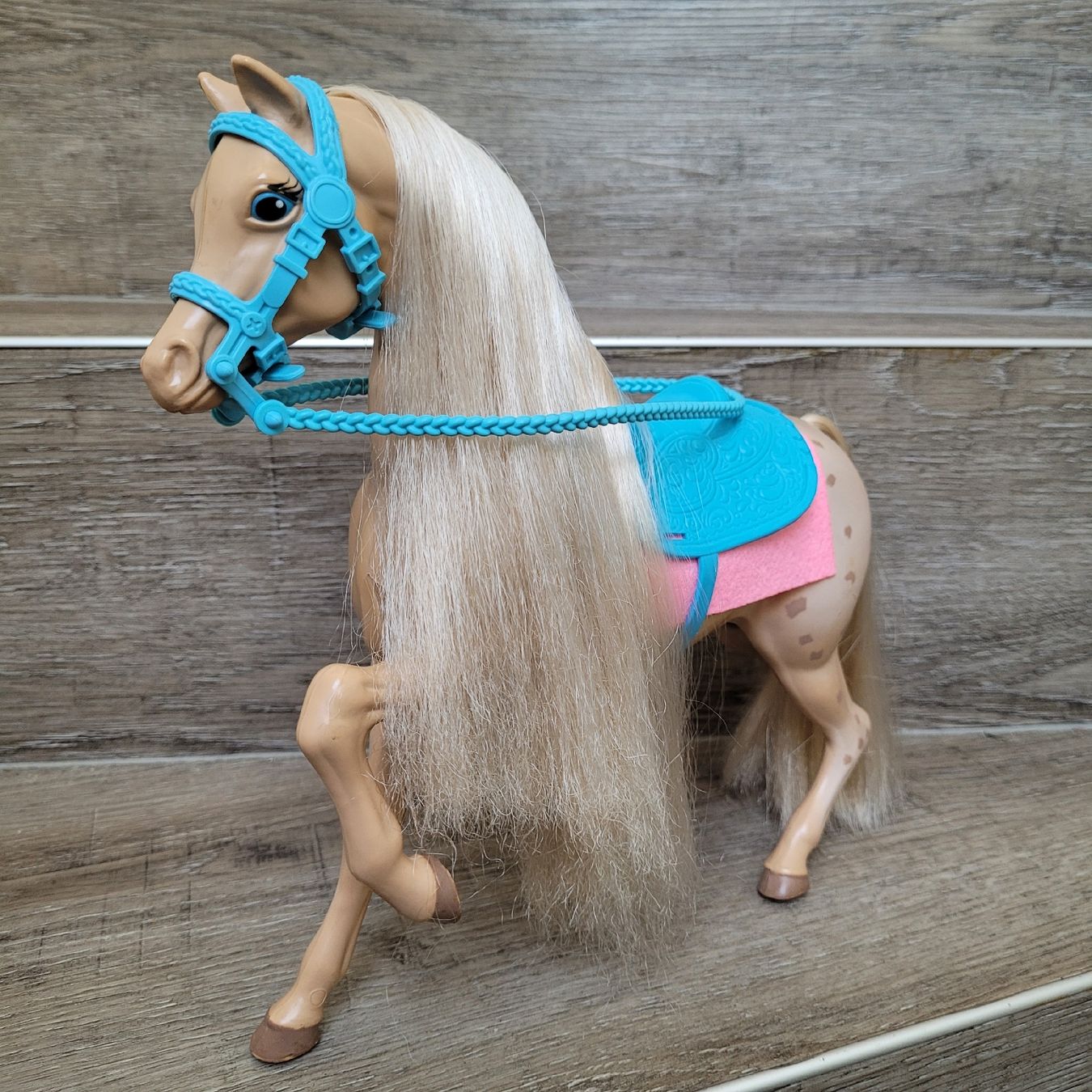 Giocattoli: Barbie Pferd Rose of Texas – Usato da Niederbuchsiten venduto da klengyel