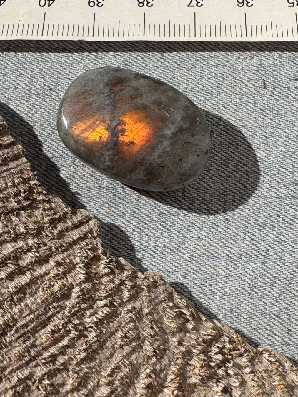 Minerali & Pietre curative: Labradorit rundum poliert   mit "FEUER"  schön!!   Stein – Nuovo e nell'imballaggio originale da Leuggern venduto da gemshow 1