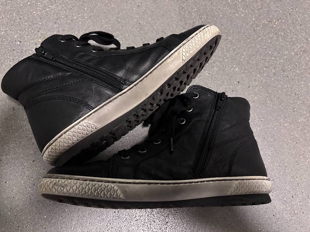 Gabor Scarpe da donna: Gabor Mid Cut Sneaker, Schwarz, Grösse 39 – Usato da Rorschacherberg venduto da Kpas 1