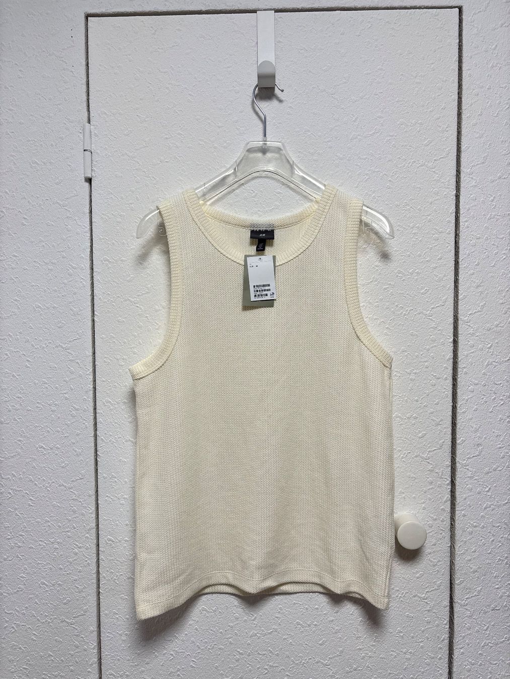 H&M T-shirt: H&M gestricktes Tanktop off-white Gr. M – Usato da Bottmingen venduto da ana_5hrv 1