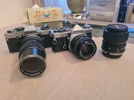 lot d'Appareils Olympus OM-1N et om-10 avec objectifs