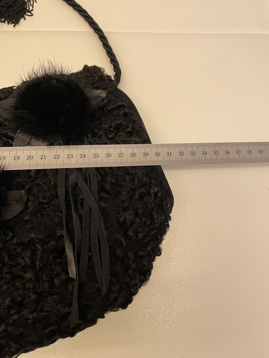 Borse da donna: Handtasche antik / Handwärmer / mit Fell – Usato da Rümlang venduto da baselsale1 6