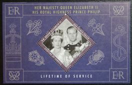 Cook Island Kat. Block 222 ** 2011 Queen
