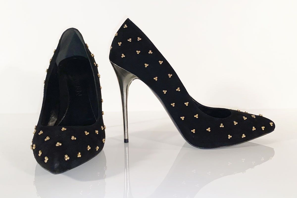 Alexander Mcqueen Damenschuhe: Alexander McQueen Pumps Wildleder schwarz Gr. 40.5 – Neu (gemäss Beschreibung) aus Ballwil von ClassicGallery