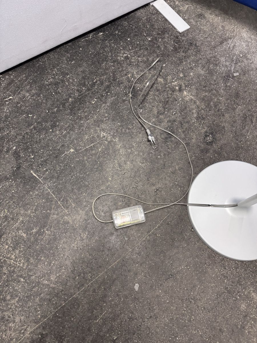 Artemide Lampade: Stehleuchte Artemide Melampo Mega Terra – Usato da Bern venduto da samryan 5