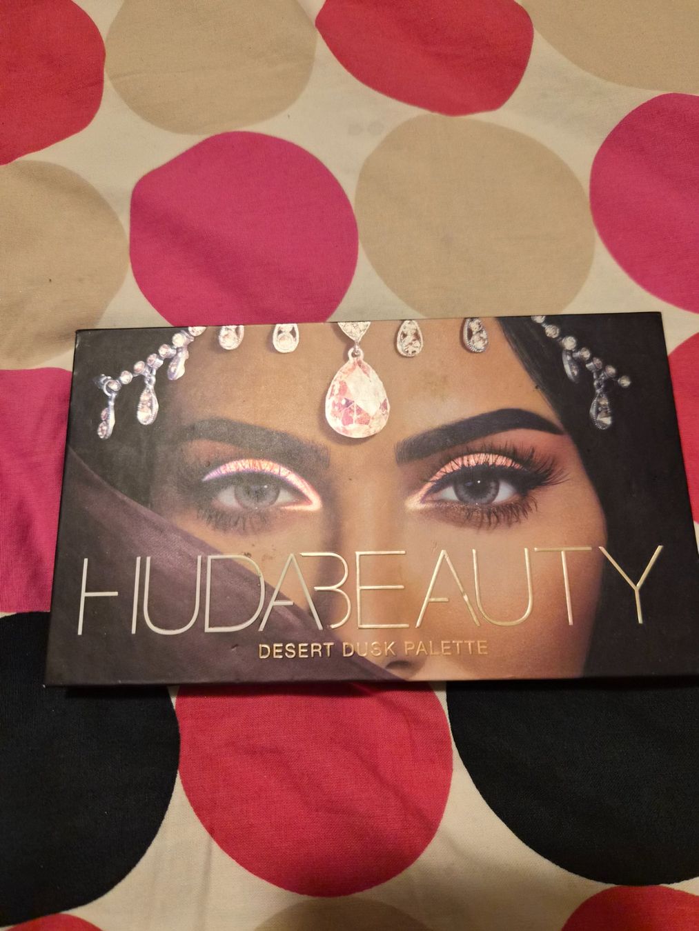 Huda Beauty Make-up: Huda Beauty desert dusk palette – Nuovo (secondo la descrizione) da Dietikon venduto da Eleda