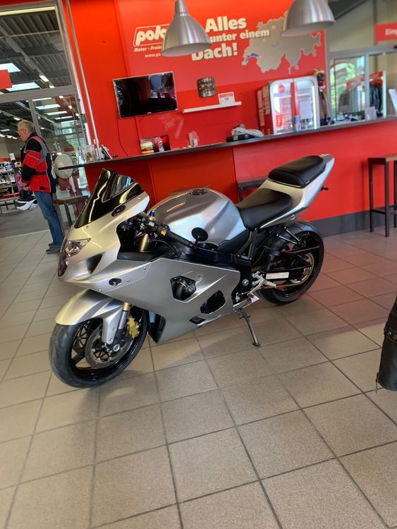 Suzuki Strada: Suzuki Gsx-R 600 25kw gedrosselt – Nuovo (secondo la descrizione) da Horgen venduto da DDM-GARAGE 1