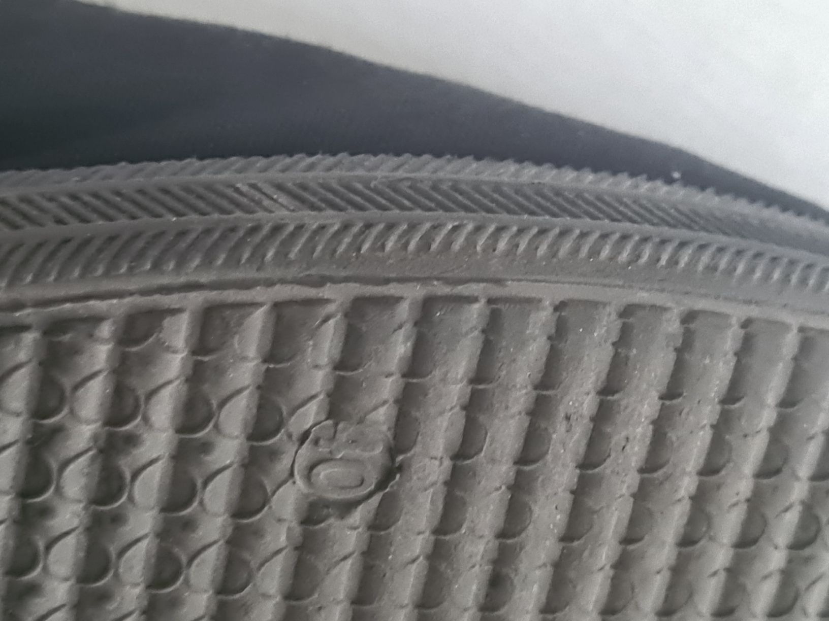Anna Field Damenschuhe: Anna Field  Freizeitschuh Stoff zum Binden Schwarz Gr. 40 – Gebraucht aus Steinen von turbogeiss99 4