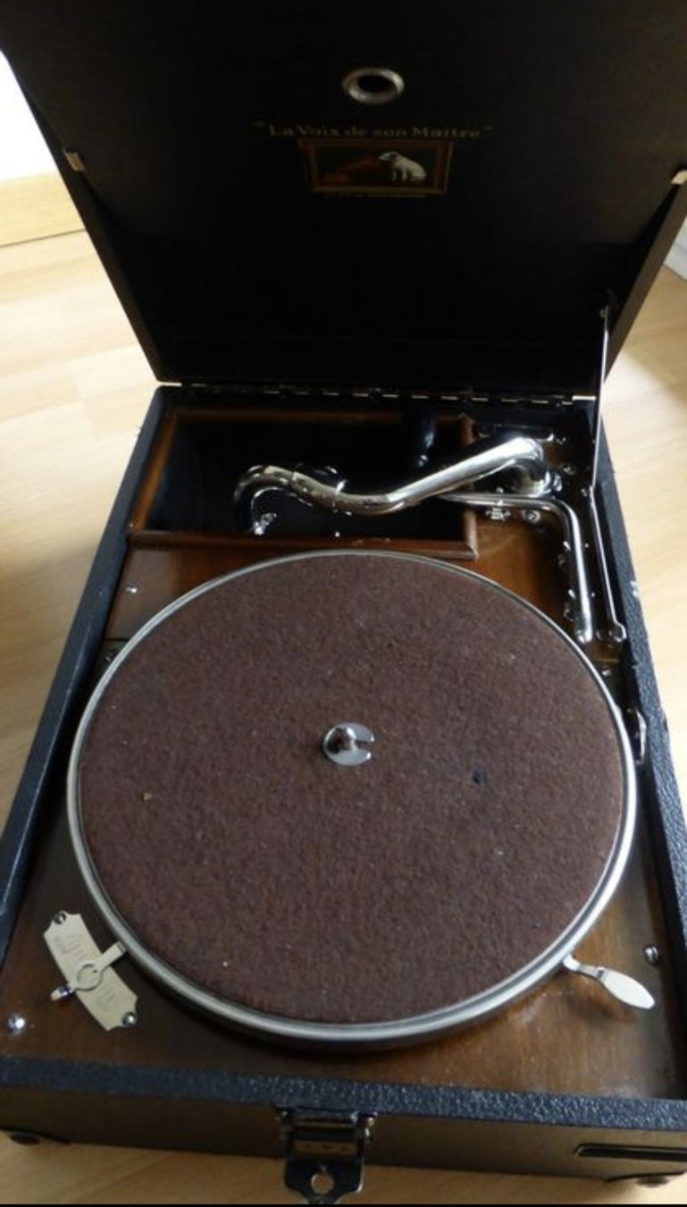 Giradischi: Grammophon His Master's Voice – Usato da Inwil venduto da Tom..Rizzy 1