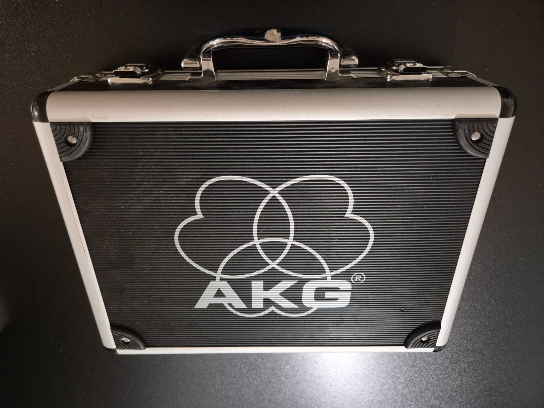 Akg Microphones: AKG C2000B - Kondensatormikrofon – D'occasion à Eichberg par gra_5tw2