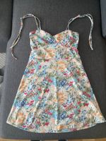 Sommerliches Blumenkleid 🌸