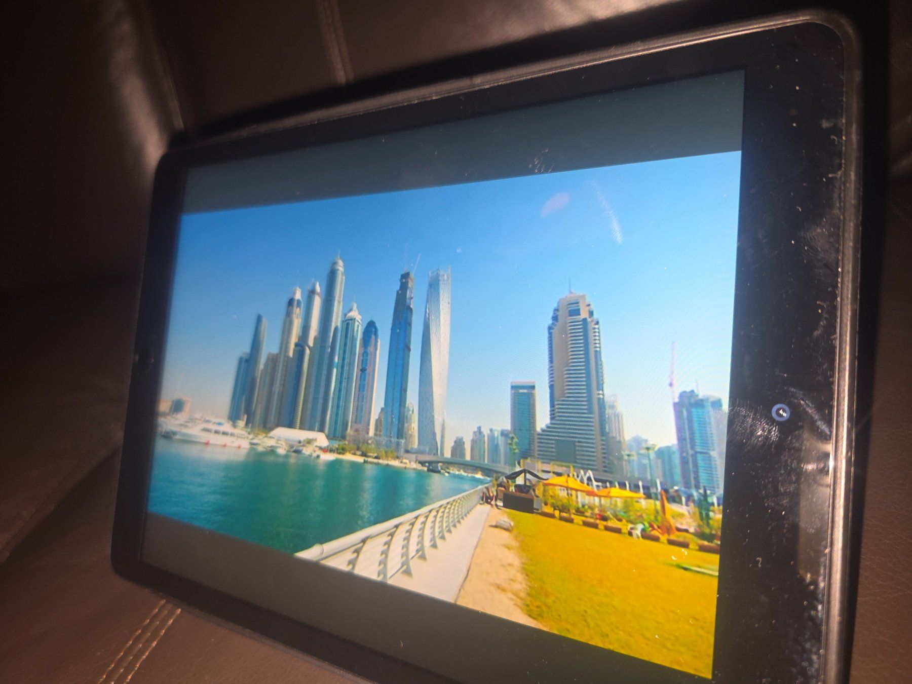 Apple Tablettes PC: Apple iPad 9. Generation 64 GB Spacegrau – D'occasion à Allschwil par VIP-84 1
