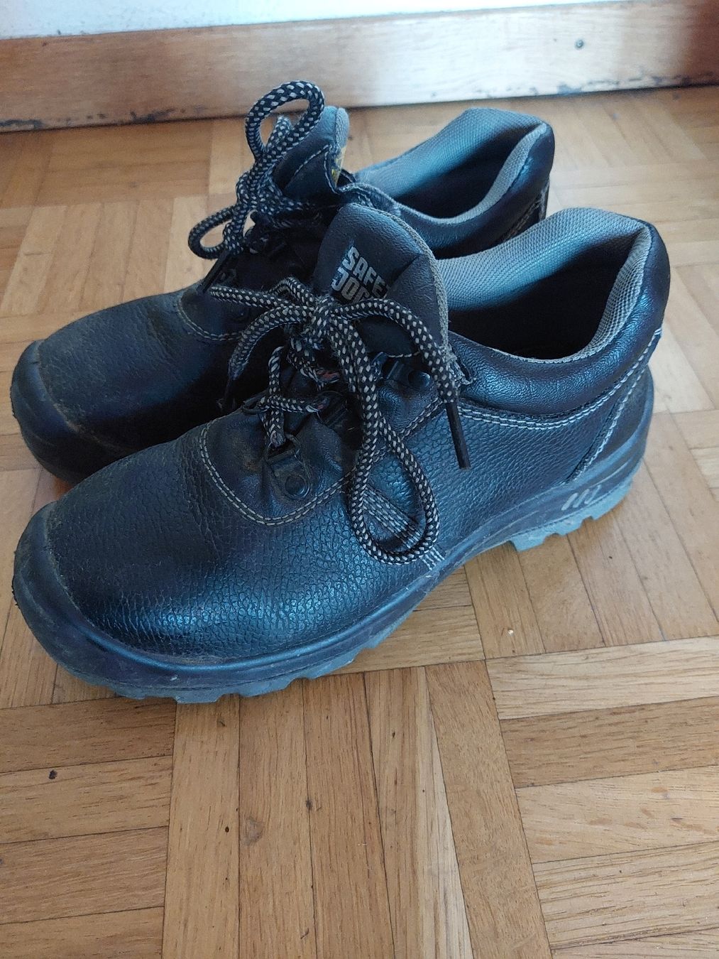 Scarpe da uomo: Arbeitsschuhe Safety Jogger – Usato da Bern venduto da flo_c2qz