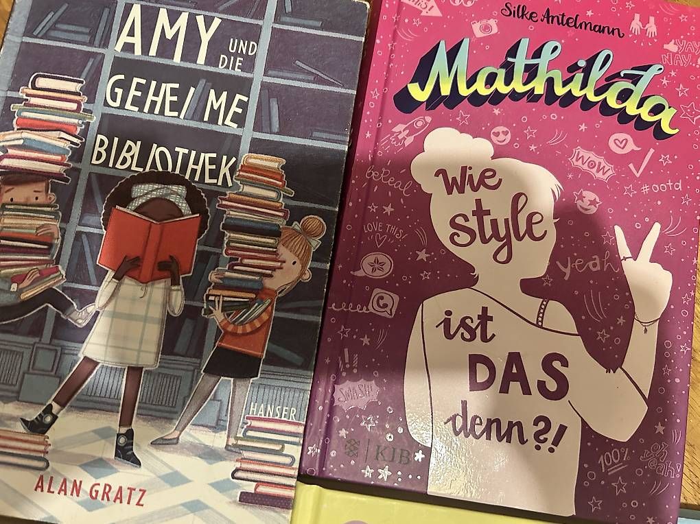 Libri: Diverse Kinderbücher  – Usato da Zürich venduto da nic_6lcf 1