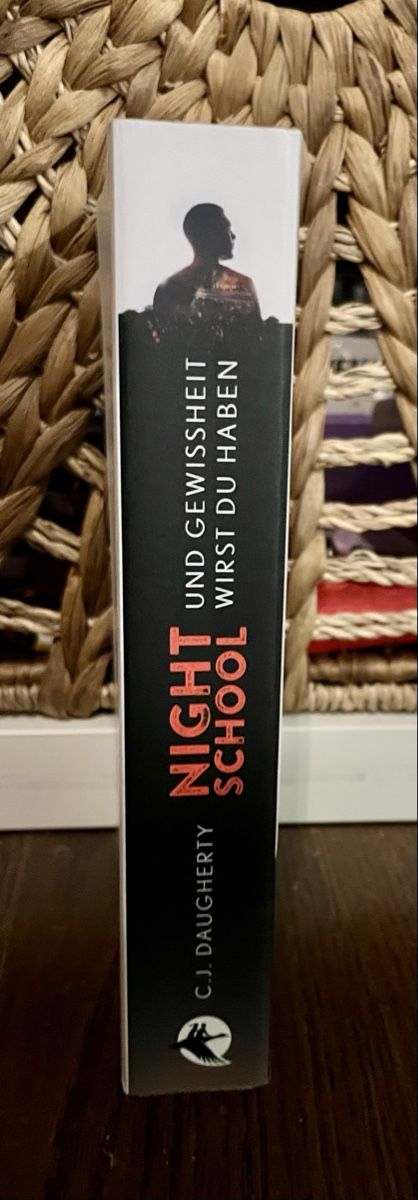 Libri: Night School (Band 5) – Nuovo (secondo la descrizione) da Richterswil venduto da sal_6tt9 1