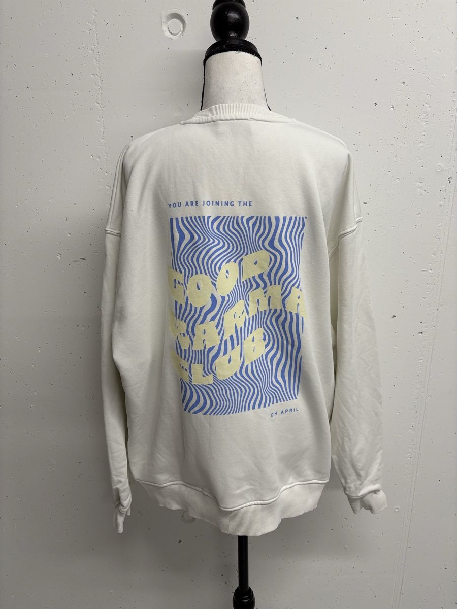 Maglioni & Felpe: Oh April Weisser Oversize Pullover Gr. M Sweatshirt – Usato da Regensdorf venduto da secondchancefashion 3