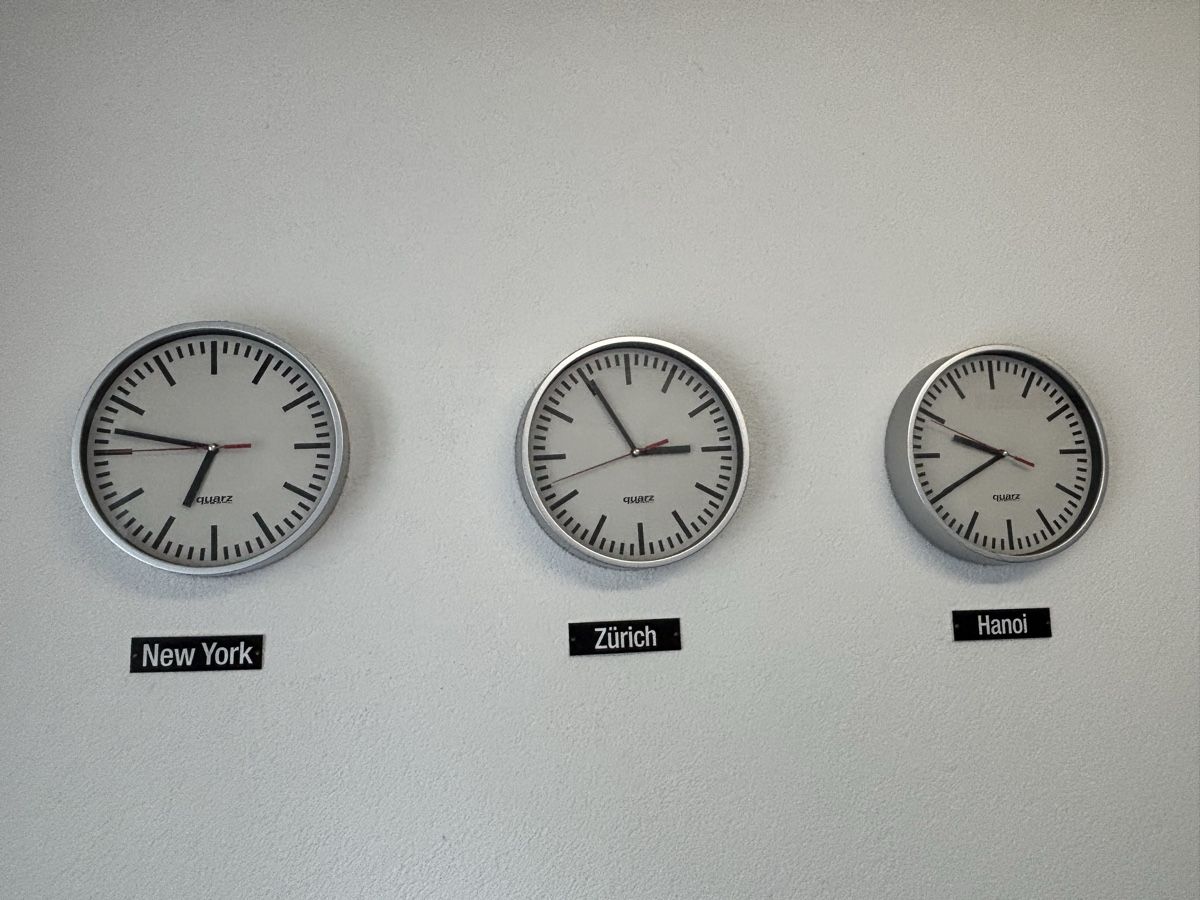 Orologi: Set mit 3 Wanduhren – Usato da Fehraltorf venduto da nolram75