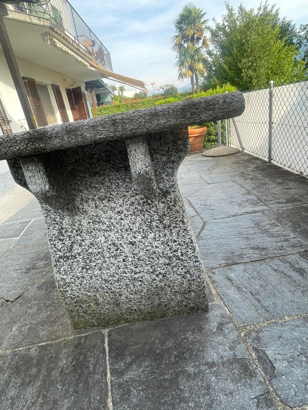 Tavoli: Granittisch – Usato da Wetzikon ZH venduto da robert.kaelin 1