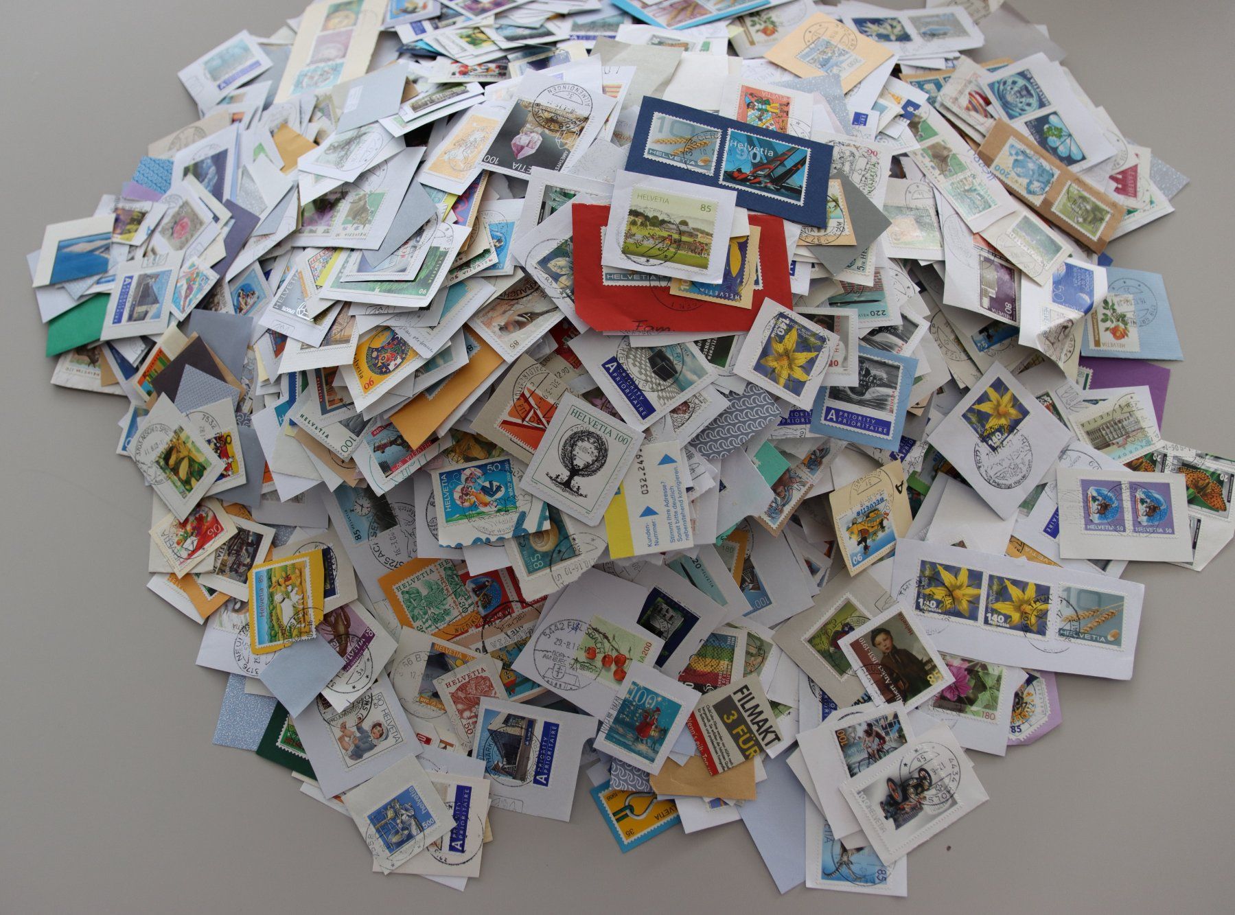 Tutti i francobolli: Schweizer Briefmarken – Usato da Oberentfelden venduto da lakipul