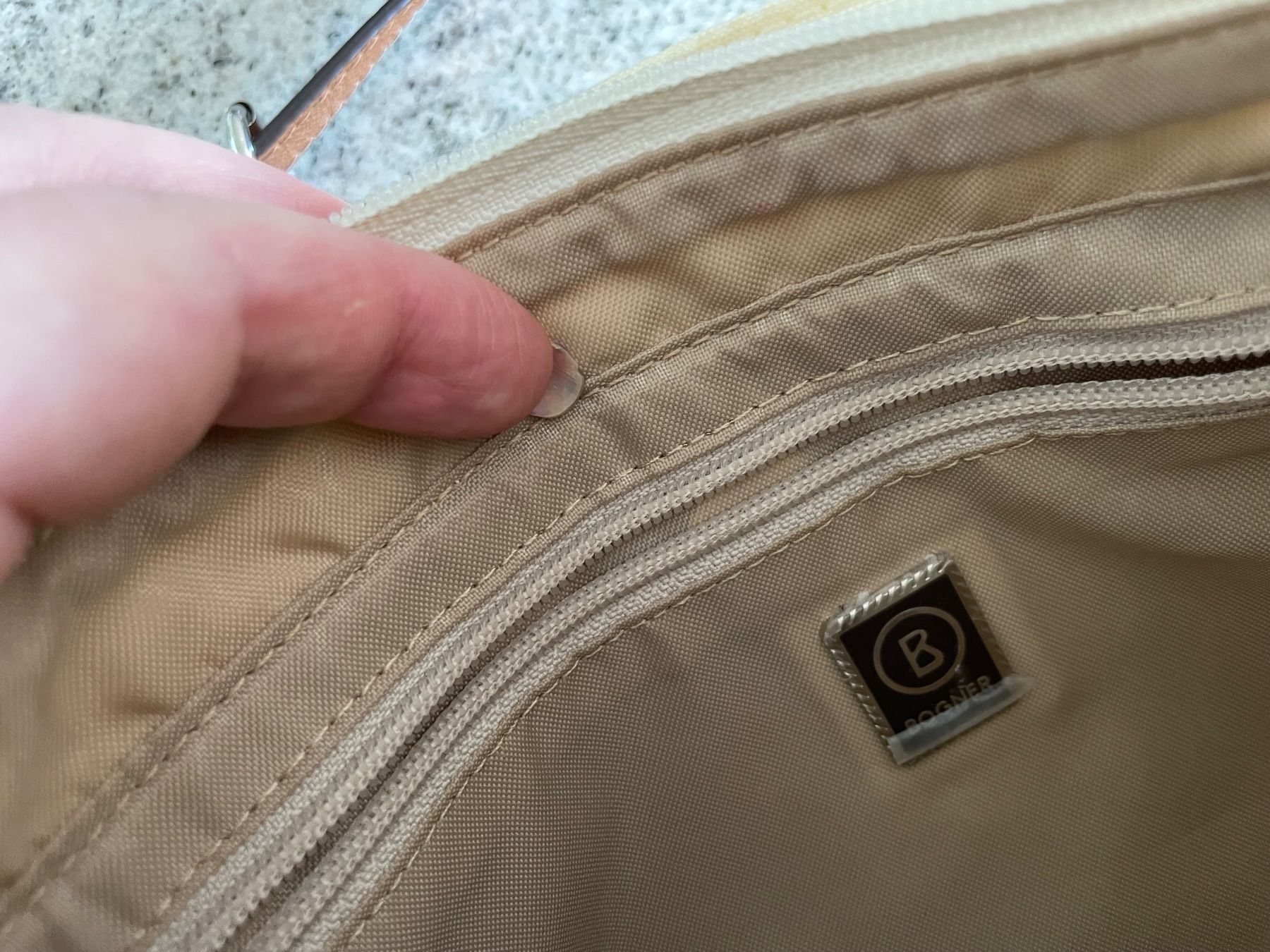 Bogner Taschen für Damen: Original Tasche von BOGNER – Gebraucht aus Neuwilen von bobbel01 2