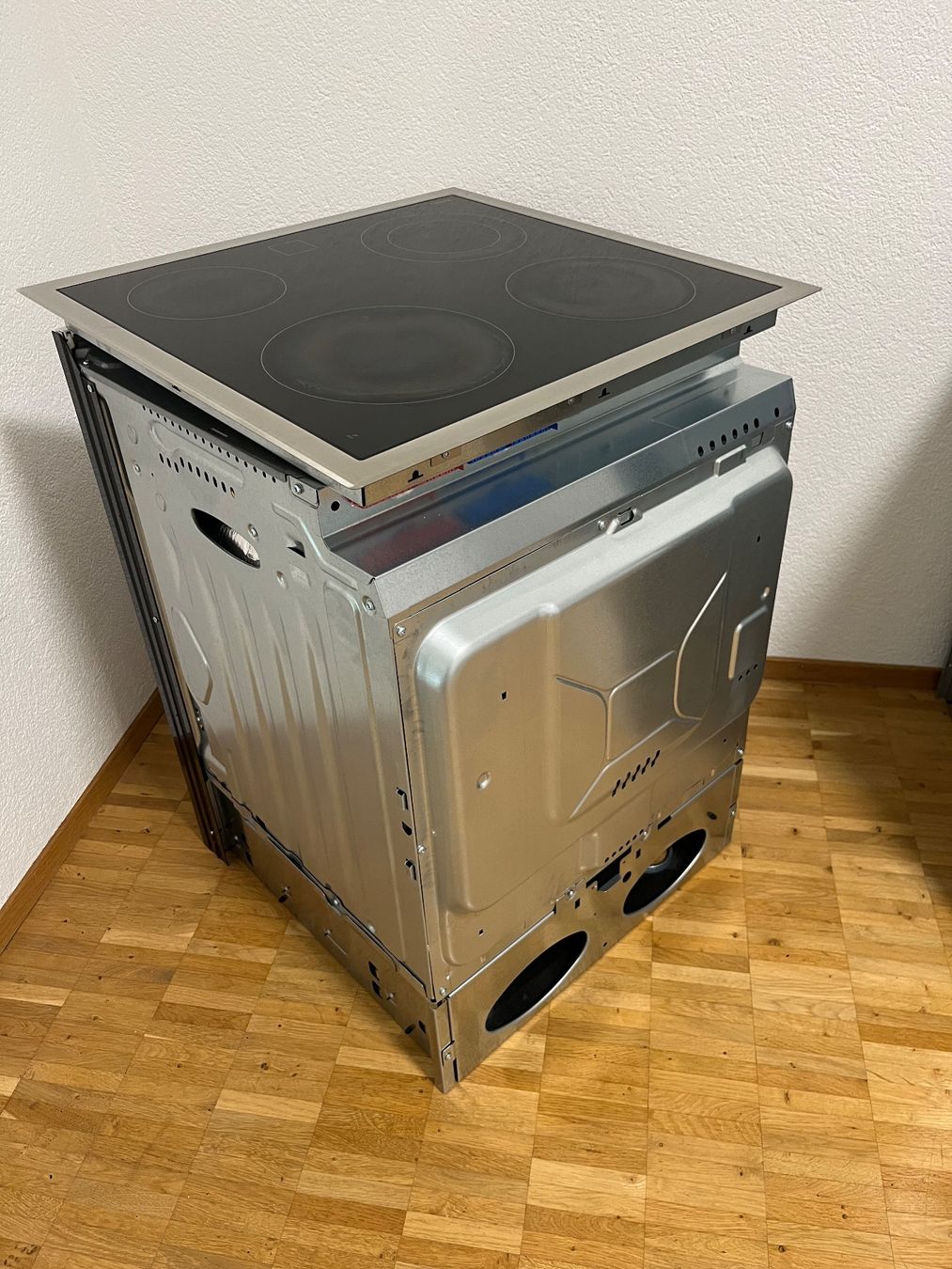 Electrolux Cuisinières: Backofen + Glaskeramik von Electrolux – D'occasion à bern par sanducci 4