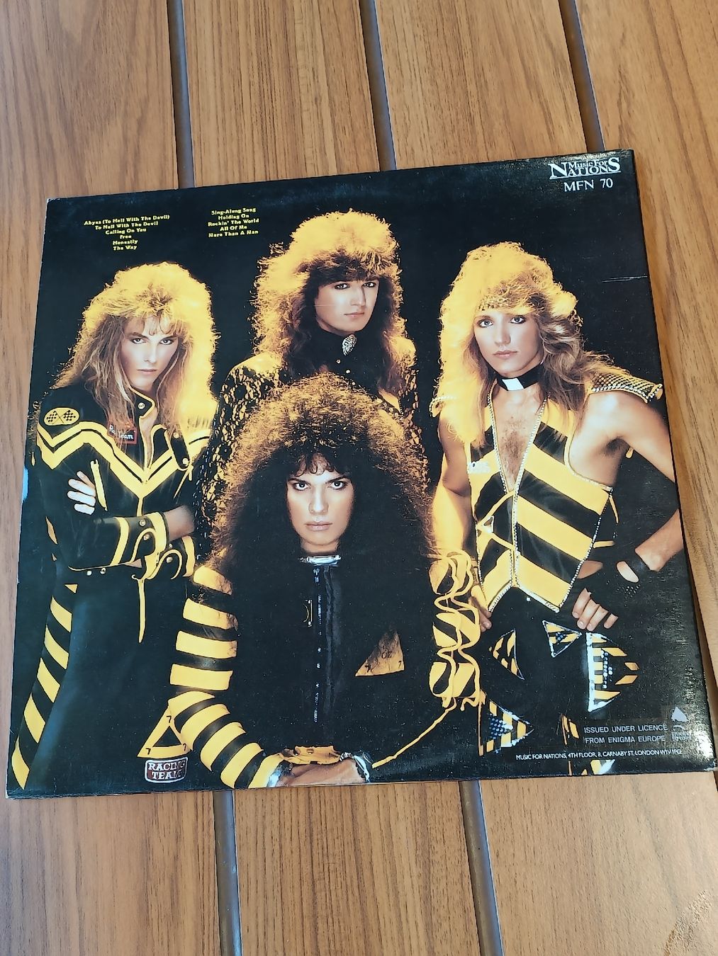 Schallplatten: LP / STRYPER - To Hell With The Devil Ausgabe 1986 – Gebraucht aus Brugg AG von Ente015 4