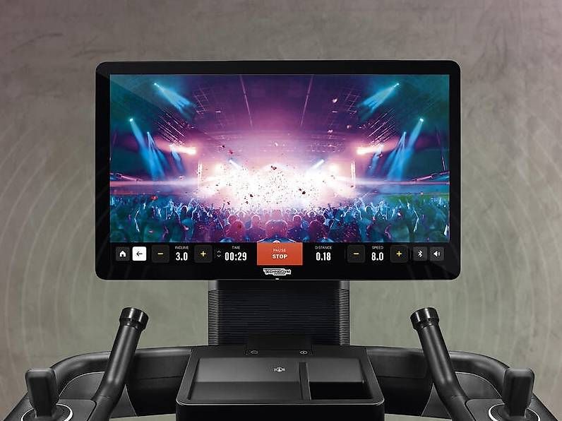 Hometrainer: Premium Laufband - TECHNOGYM RUN – Gebraucht aus Münchenbuchsee von cla_nx86 4