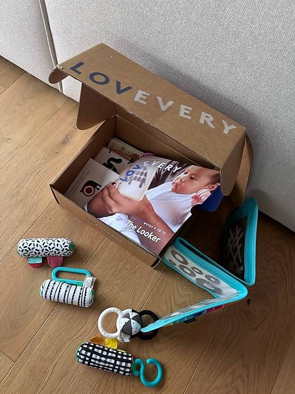 CDs: Love every the looker box  – D'occasion à Rüschlikon par mai_5ngh