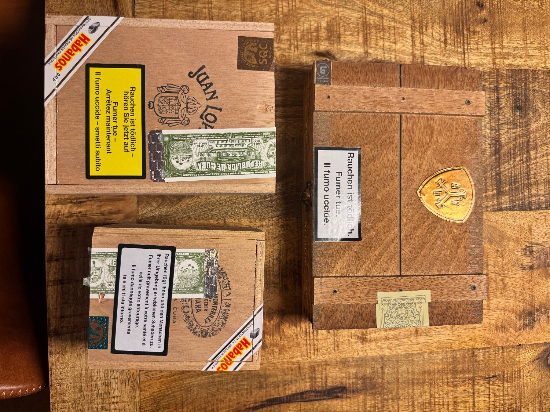 Sigari: Empty Cigar Boxes - Great Craft Project - Set of Three – Usato da Seuzach venduto da Wolf936