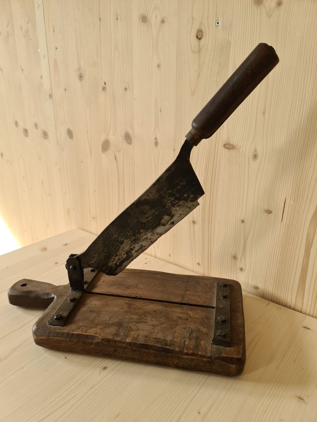 Küchengeräte: Baguette-Schneider – Gebraucht aus Uster von Cruleye 2