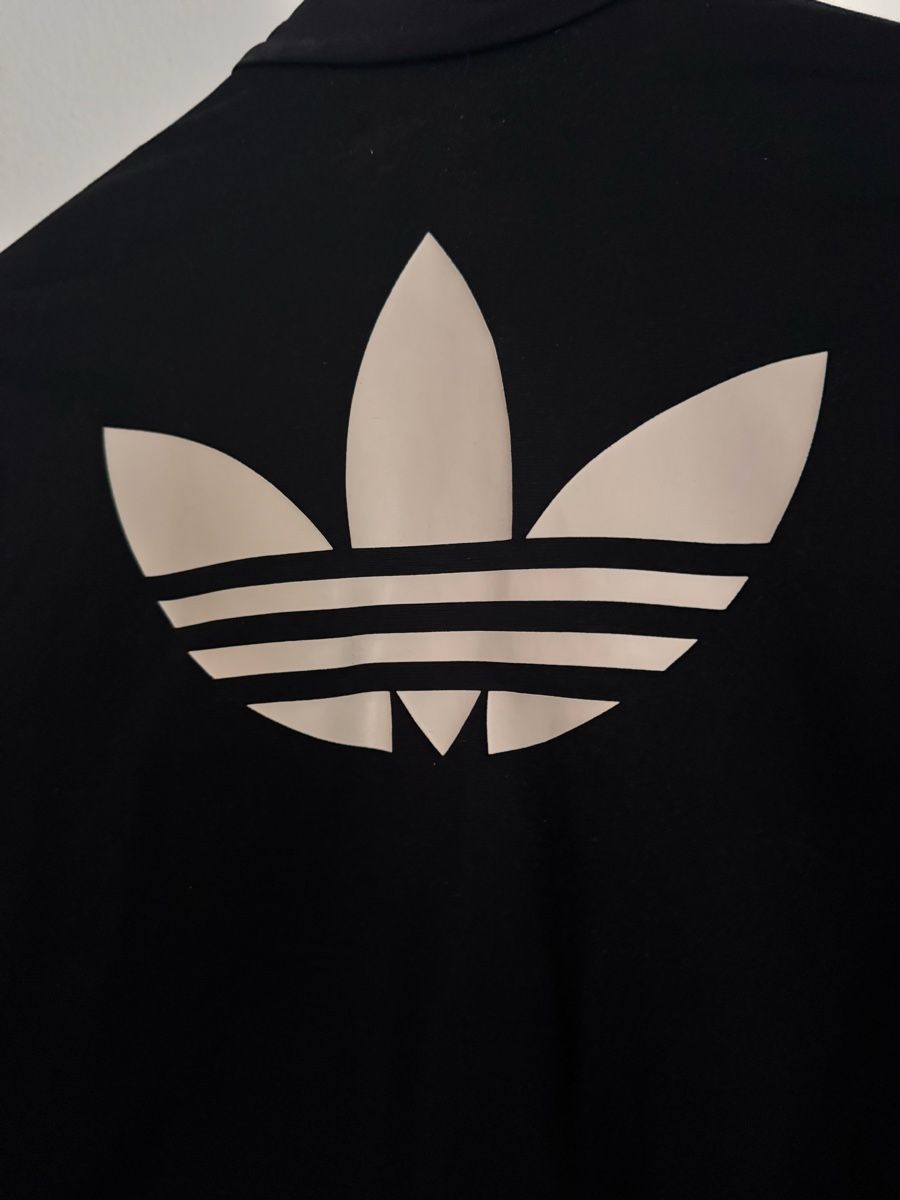 Adidas Jacken: Adidas Jacke 36 – Gebraucht aus Basel von YanaR10 2