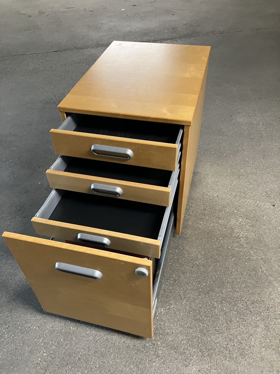 Ikea Korpus: Büromöbel 3 Schubladen mit Rollen – Gebraucht aus Taegerwilen von Ringuchan