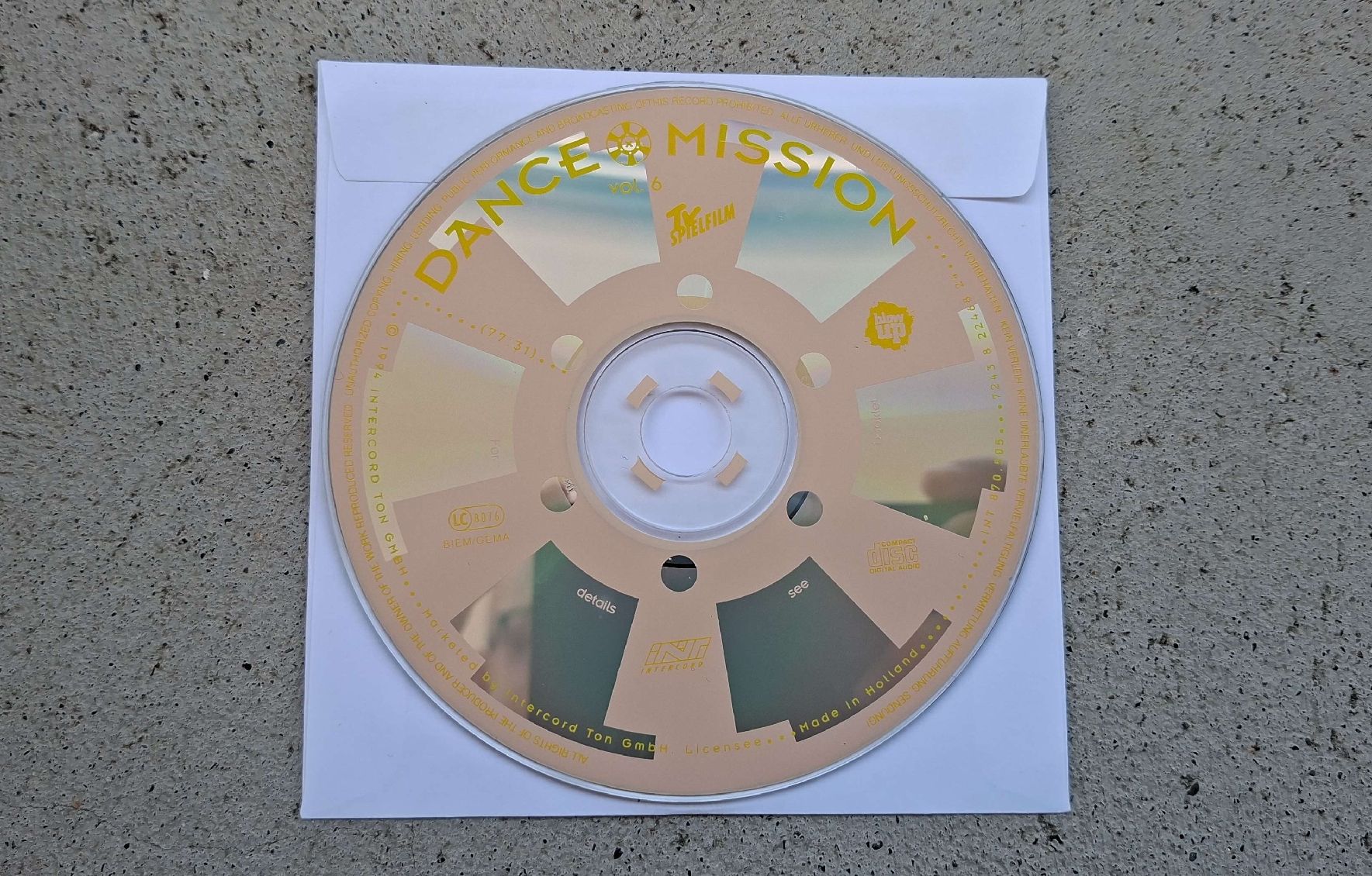 CD: Dance Mission Vol 6 CD guter Zustand – Usato da Gretzenbach venduto da RedCarGuy 1