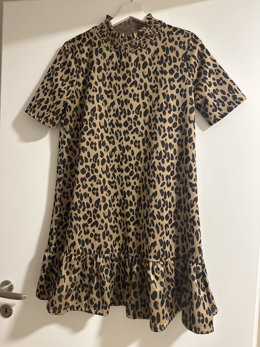 Zara Vestiti: Herbstkleid, Leopardenmuster, Gr. S, Rüschen, elegant – Nuovo (secondo la descrizione) da Luzern venduto da val_z5jn