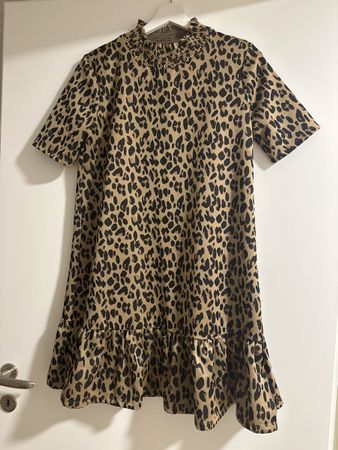 Herbstkleid, Leopardenmuster, Gr. S, Rüschen, elegant