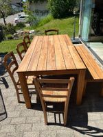 Holztisch mit 6 Stühlen und Bank