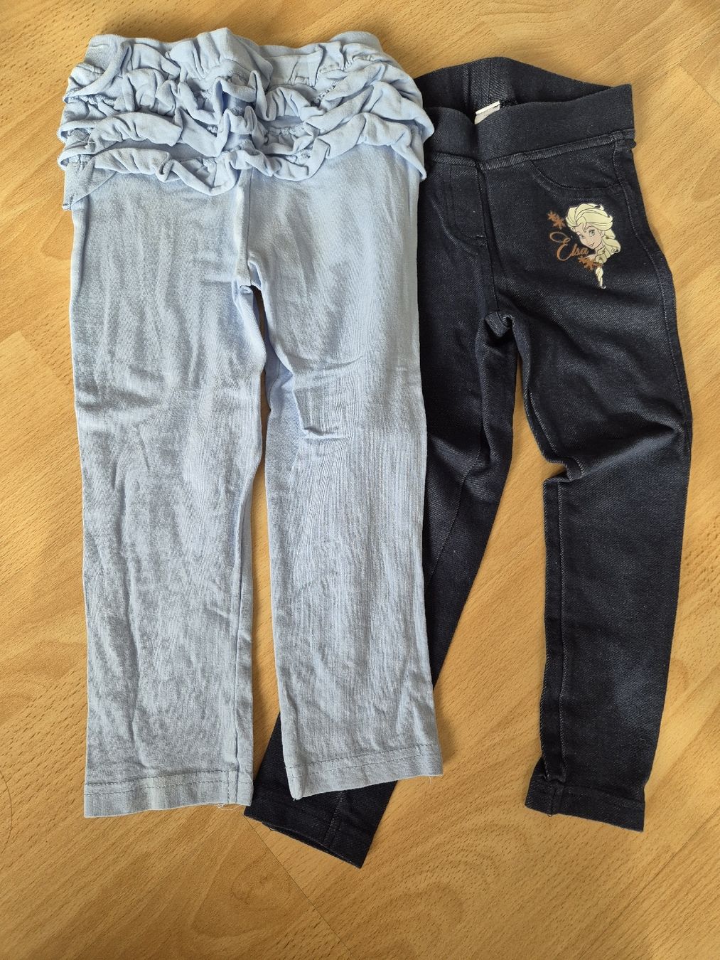 Lotti & Set di vestiti: Kleiderpaket Gr. 92/98 – Usato da Kappel SO venduto da tiger1921 1