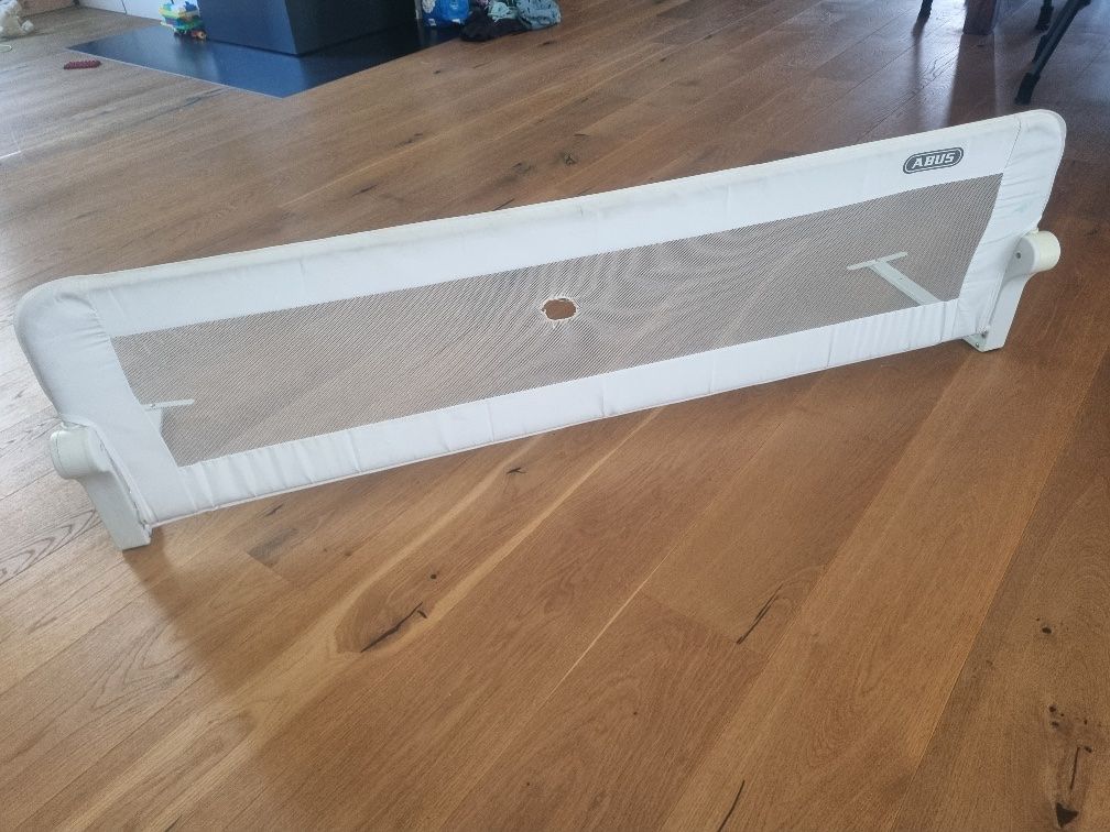 Parcs & barrières de sécurité: Kinder-Bettschutzgitter 1.50 x 0.40m, Abus – D'occasion à Adliswil par Highjack2 1