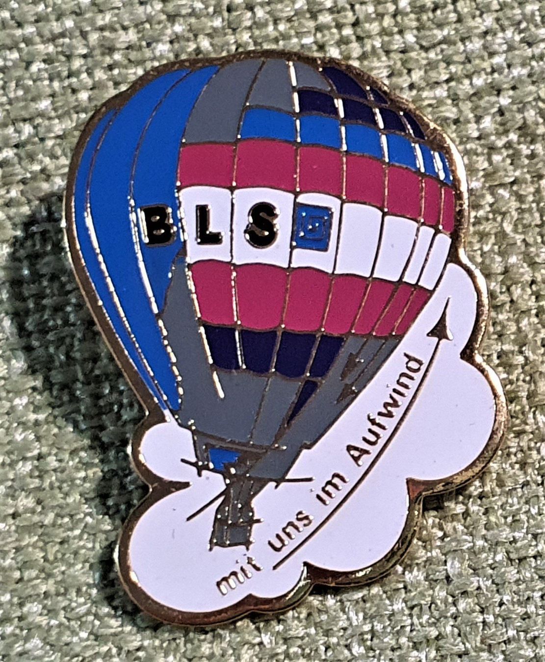 Placchette & Badge: M856 - Pin Ballon BLS mit uns im Aufwind – Usato da Reinach BL venduto da Boston-Verkauf