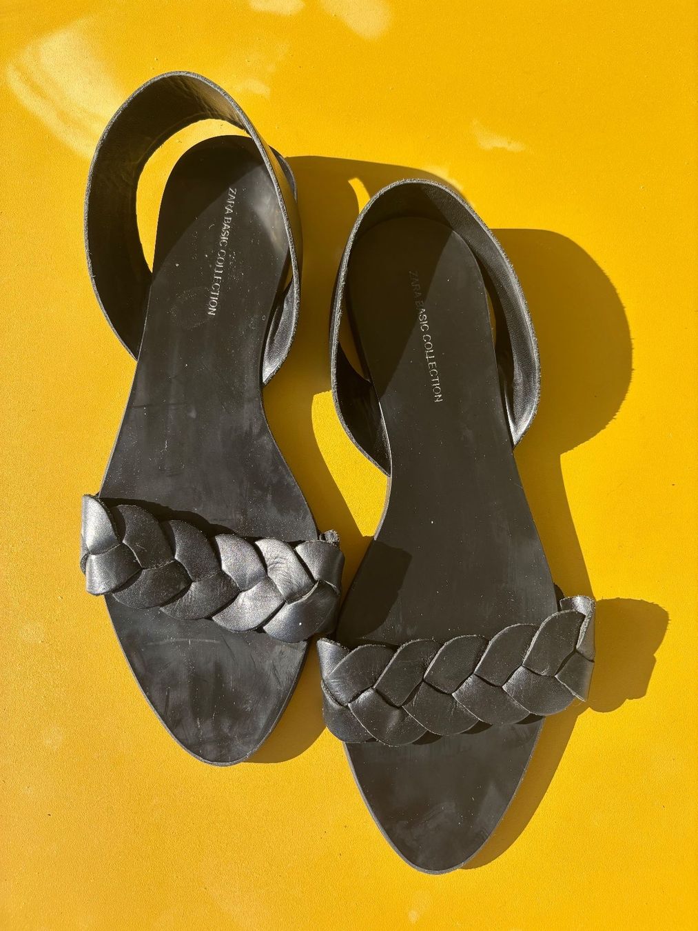 Zara Scarpe da donna: ZARA schwarze Sandale Gr. 38 – Usato da Zürich venduto da missmodernage