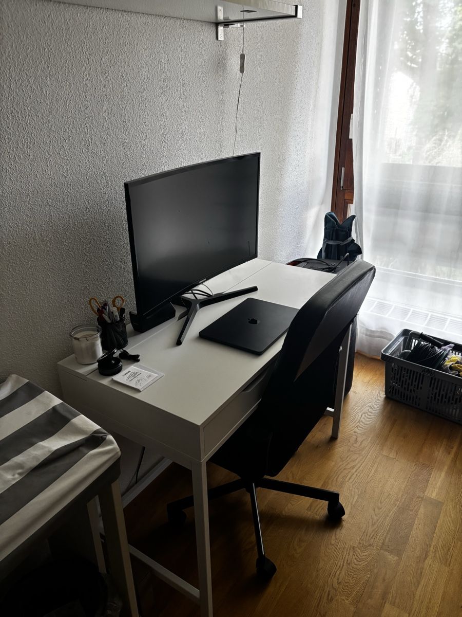 Schreibtische: Bürotisch – Gebraucht aus Münchenbuchsee von jul_wtw5 3