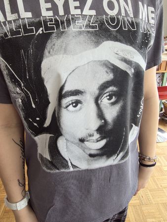 Vintage 2Pac "All Eyez On Me" Grey T-Shirt - Size S