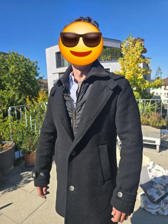 Herren Mantel schwarz mit Stehkragen guter Zustand