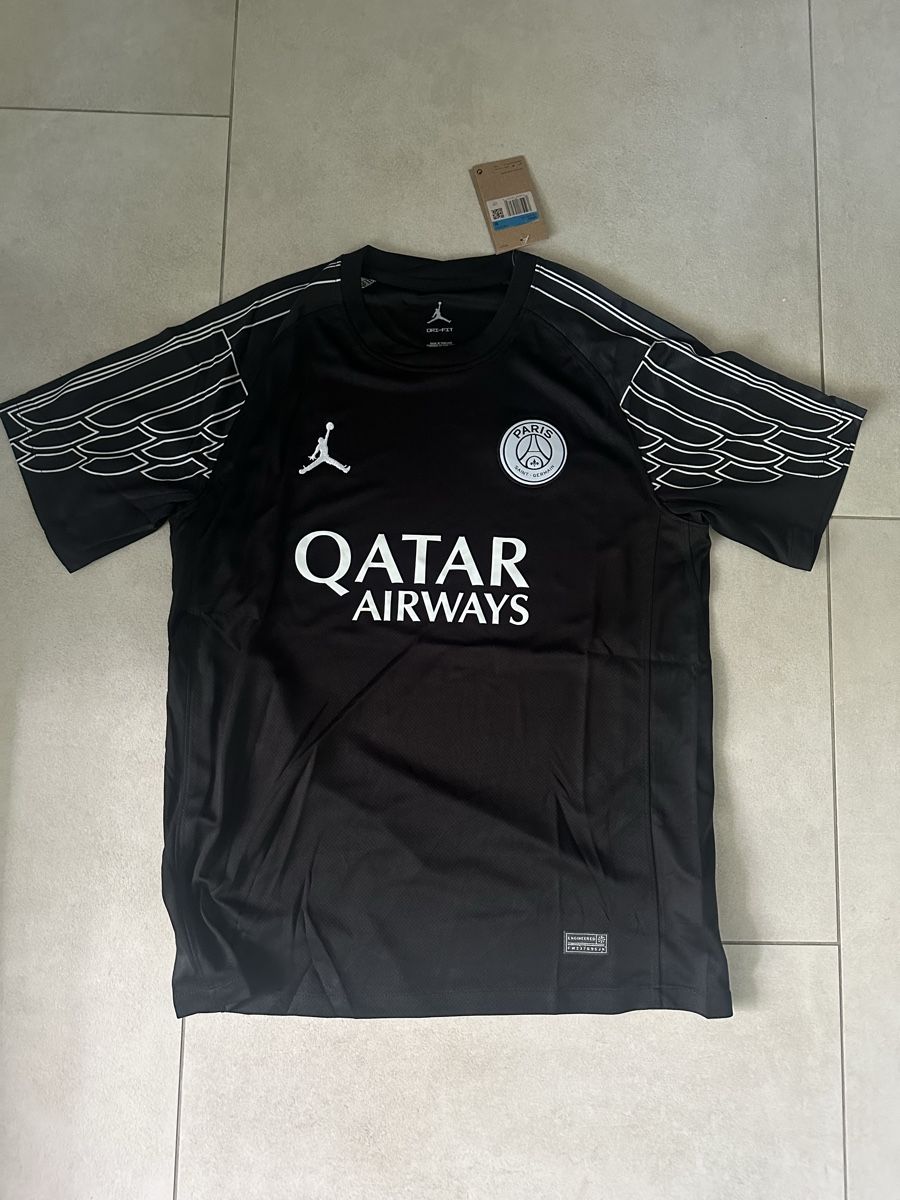Jordan Canottiere & Pantaloni: Nike PSG 24/25 , 1zu1 – Nuovo (secondo la descrizione) da Gümligen venduto da gerecht245