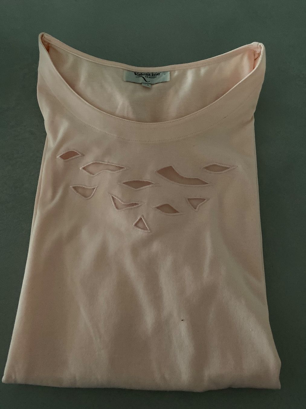 Valentino T-shirt: T-Shirt – Nuovo (secondo la descrizione) da Bülach venduto da Jackybabue 6