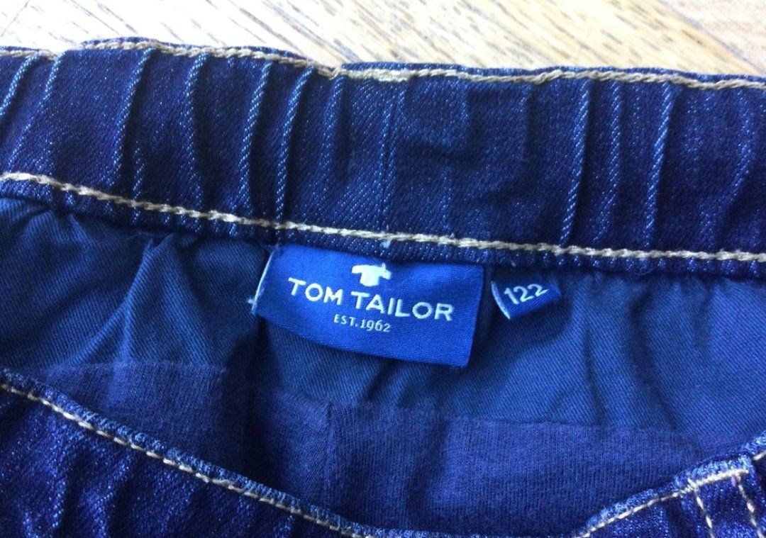 Tom Tailor Pantaloni: Kinder Jeans Tom Tailor warm, Gr 122 – Usato da Zürich venduto da mir_2kjl 2