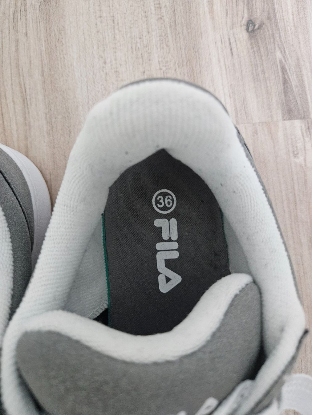 Fila Chaussures hommes: Fila Sneaker grau Grösse 36 – D'occasion à Bubendorf par Hirsch0 1