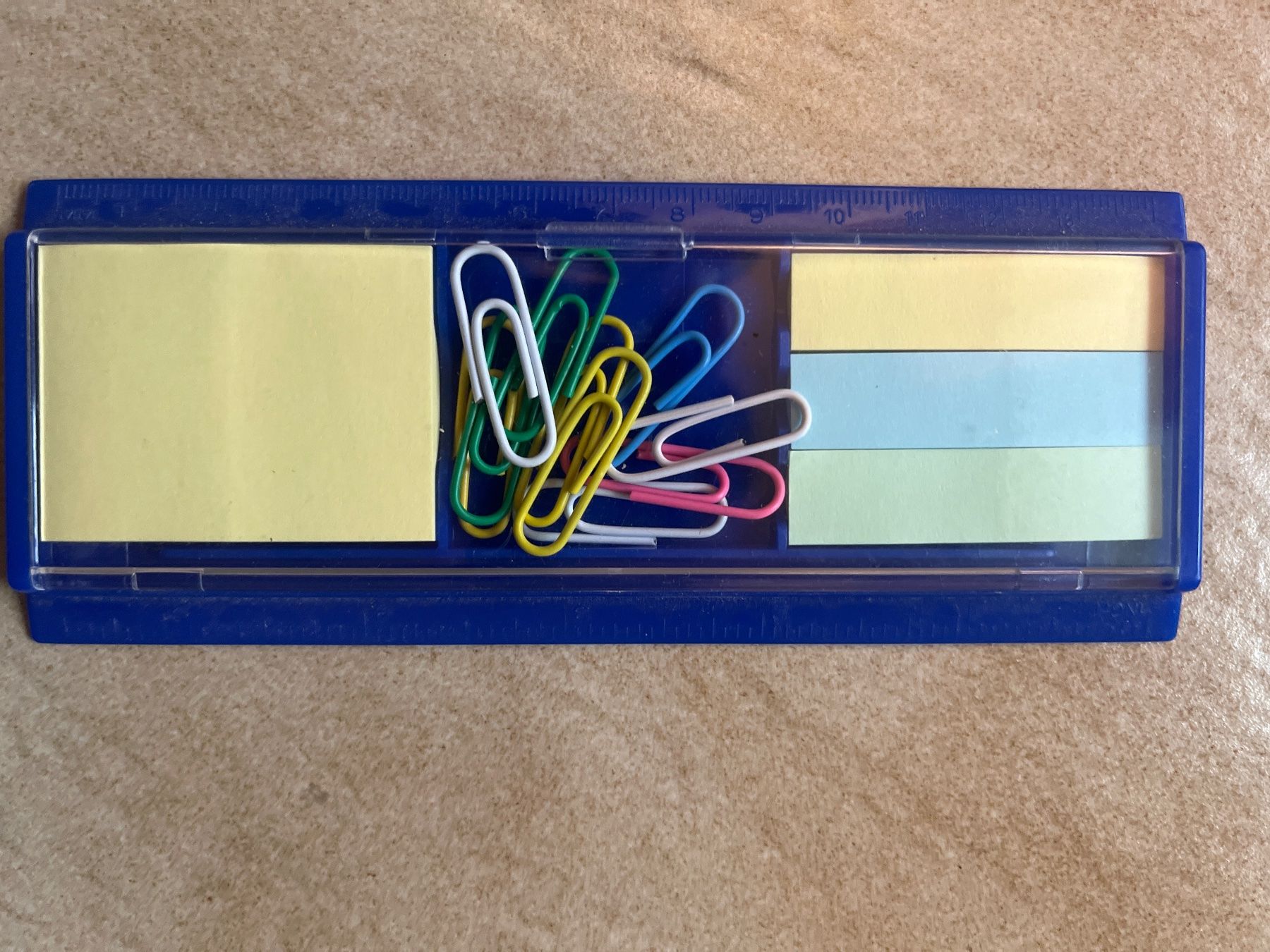 Altre raccolte & rarità: Set de trombones, règle, marque-page et POST-IT neuf – Nuovo (secondo la descrizione) da Vernayaz venduto da Darkfrost 2