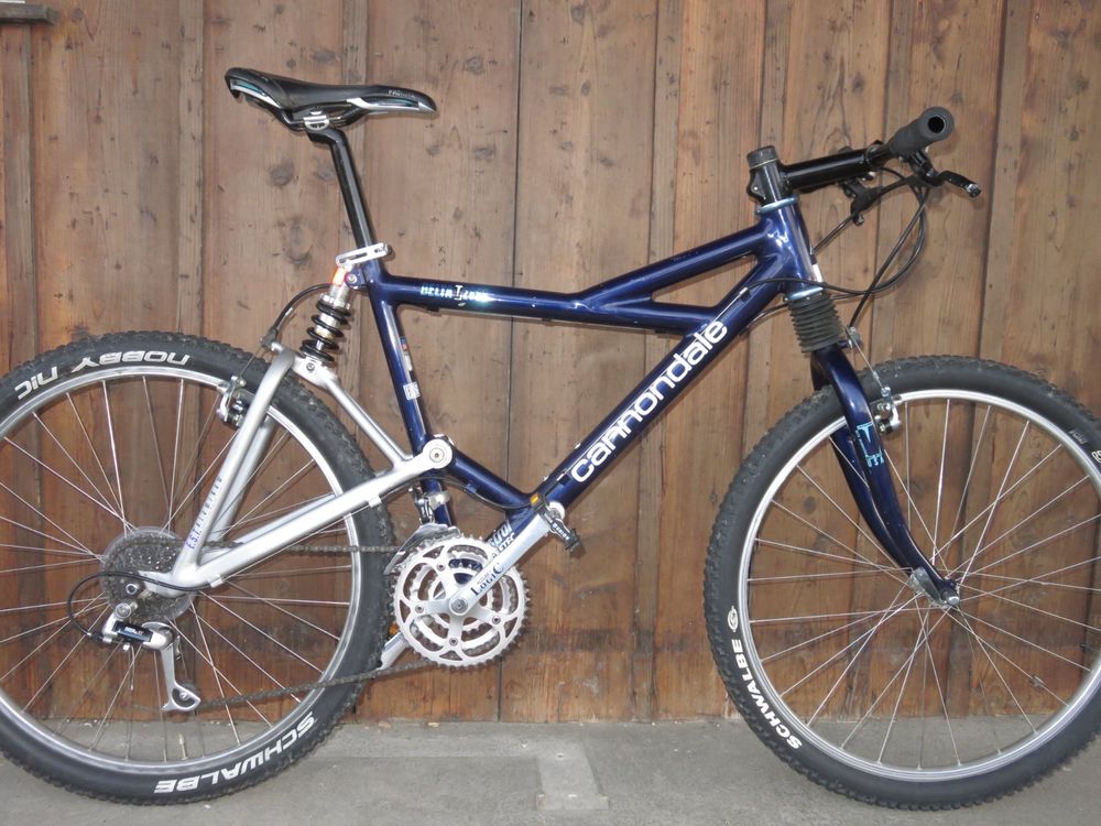 Cannondale v2000 deals